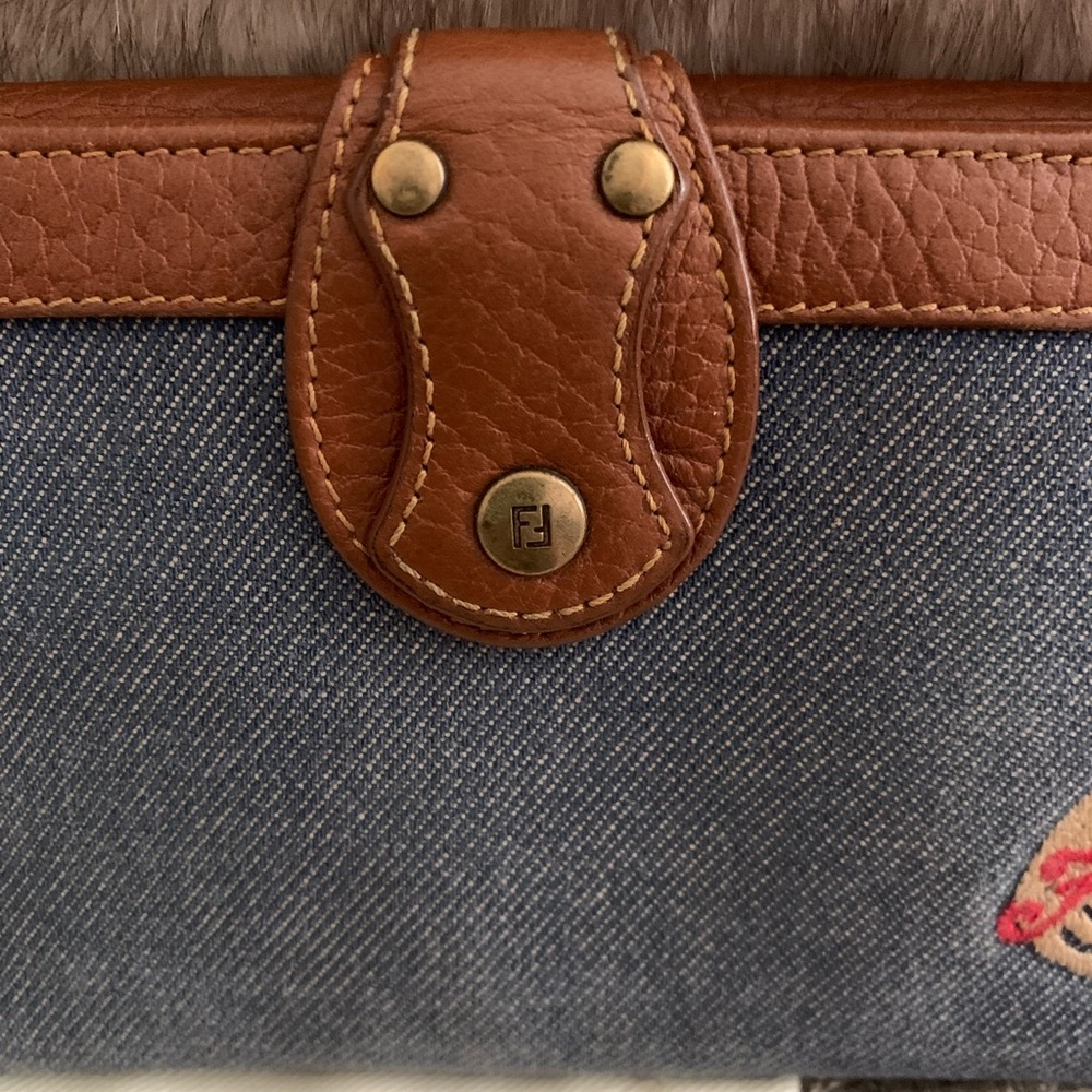 Fendi wallet - Picture 3 of 6